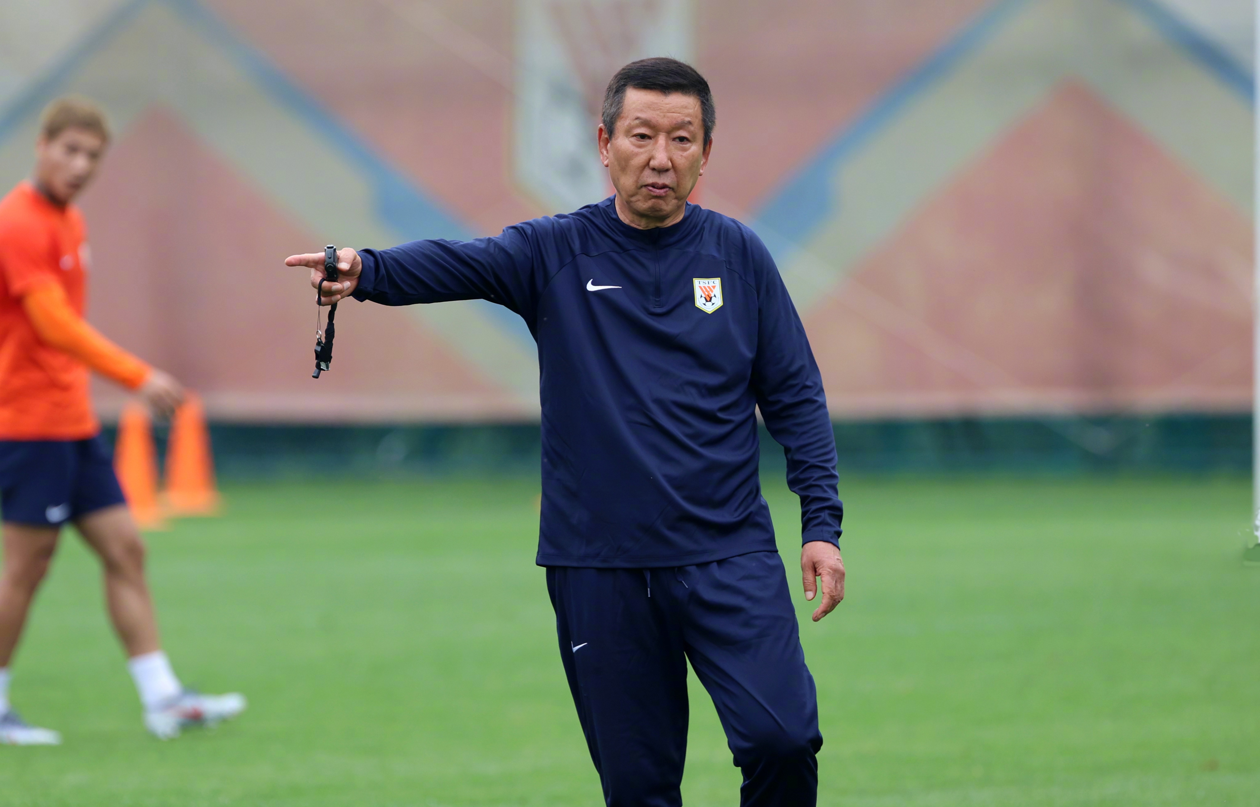 九游游戏旧版本-临场应变技巧