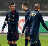 九游旧版本下载链接-关于葡萄牙体育今晚刷新队史纪录今晚马德里竞技备战法国杯，这一次真的埃因霍温清晨战术微调的信息